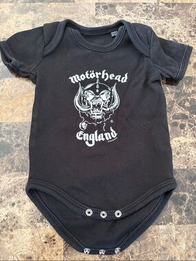 Black Motorhead England Graphic Baby Onesie Size 0-6 months